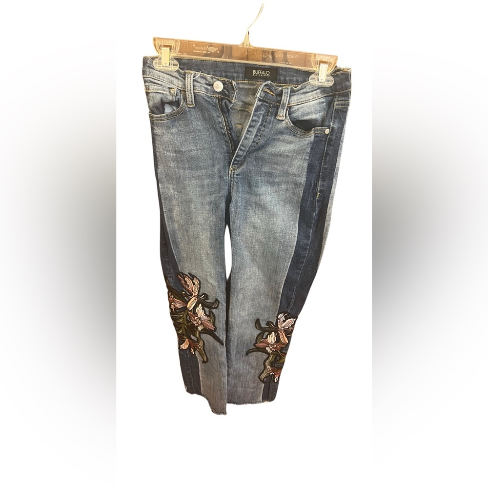 Buffalo David Bitton Embroidered Floral Jeans Size 25